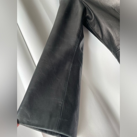 NWOT vintage Danier Black Leather jacket Size S. never worn zero wear - Picture 4 of 7